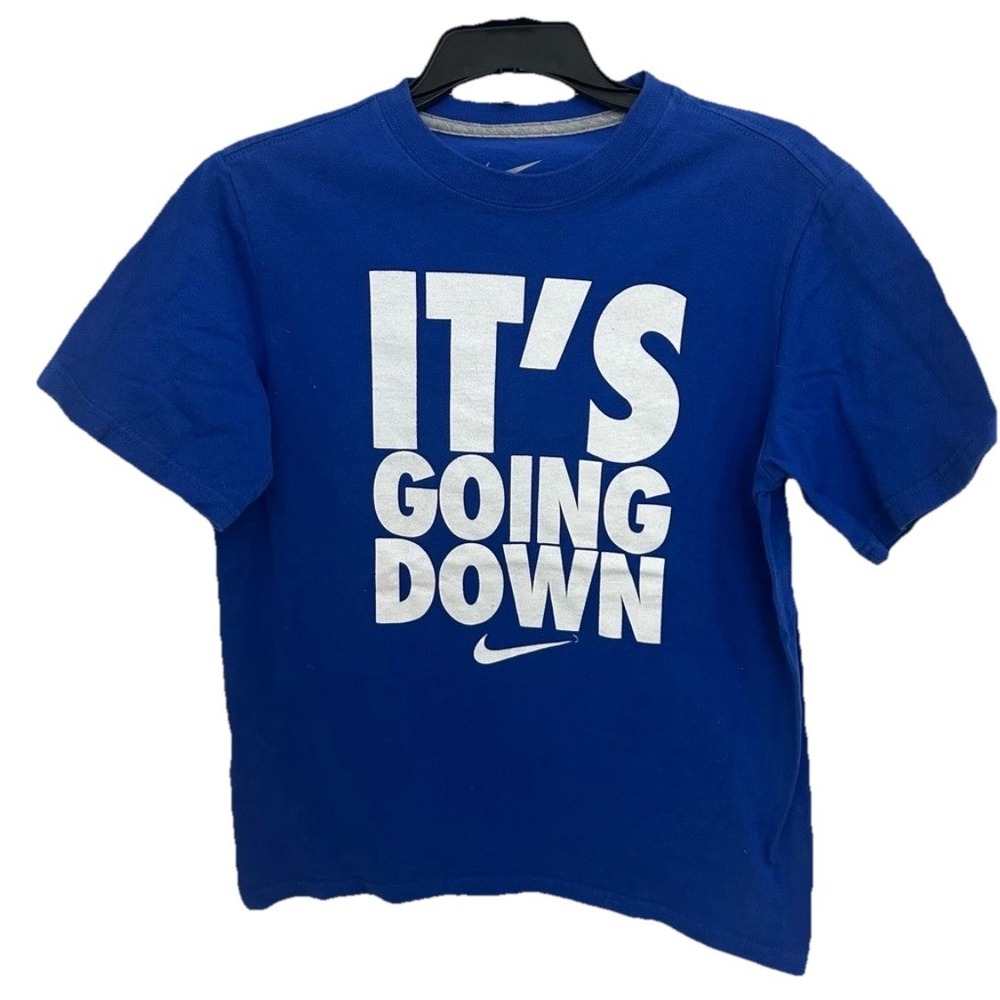 Boys Nike "It's Going Down" short sleeve T-shirt blue Size M Swoosh Logo NWOT
